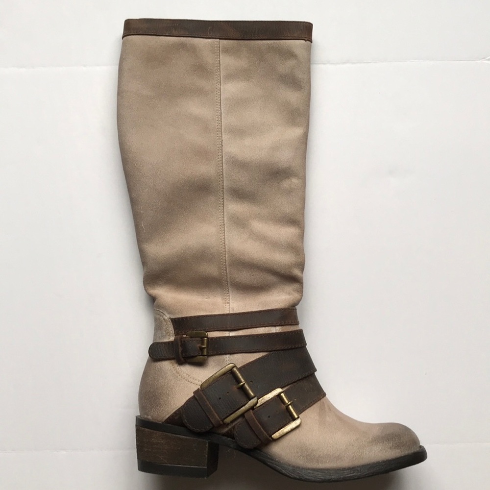 New Burnish Off-White Leather Riding Boot 6M